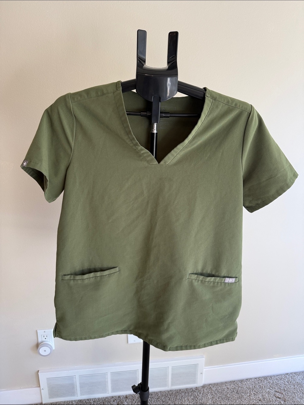 Figs Olive Green V-Neck Short Sleeve Scrub Top